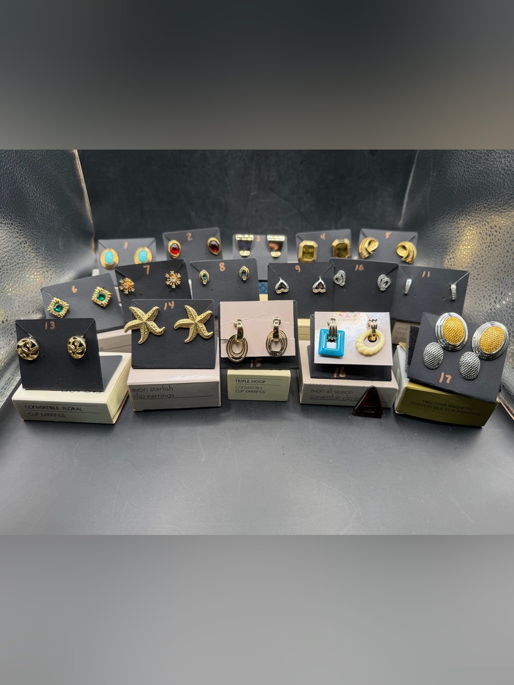 Avon VINTAGE Collectable NIB Clip-On Earrings 1980-1990 (You Pick) 🎄🎁 Ready